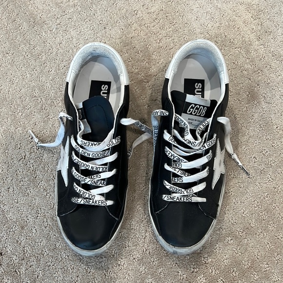 Golden Goose Superstar Low Top Sneaker - Picture 2 of 7